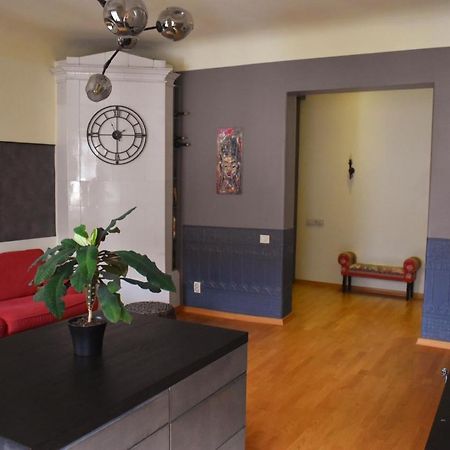 Perfectly Central Apartment 5 Min To Old Town & Art Noveau. Рига Екстериор снимка
