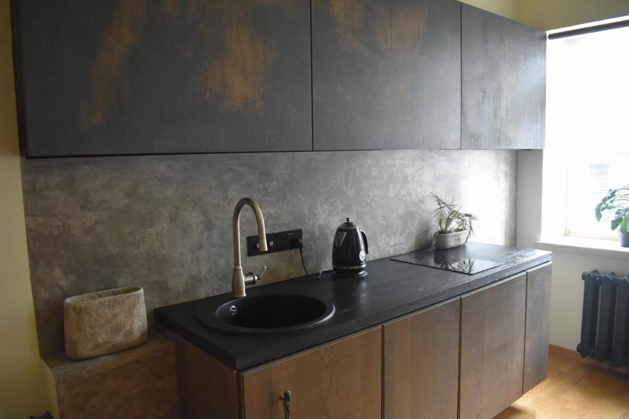 Perfectly Central Apartment 5 Min To Old Town & Art Noveau. Рига Екстериор снимка